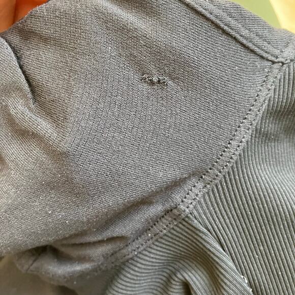 Lululemon Sz 4 In Flux Jacket Black Hooded Track Jacket Fitted Running Active - Picture 15 of 16